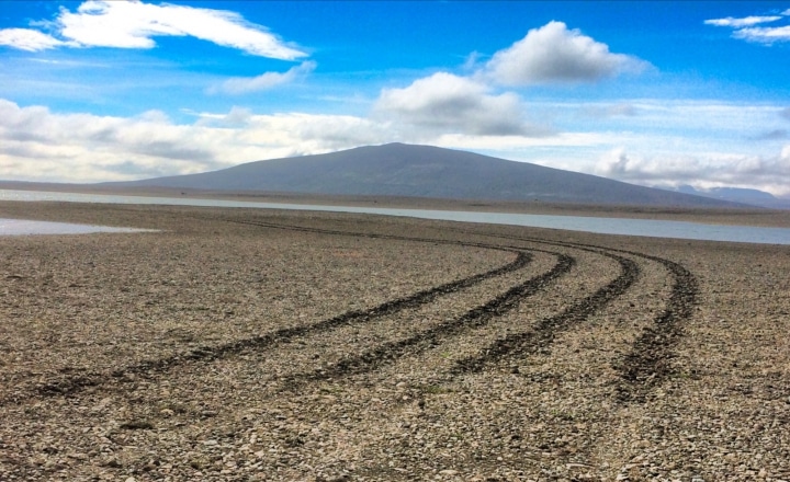 Offroadspuren von drei Fahrzeugen im Vonarskarð gefunden
