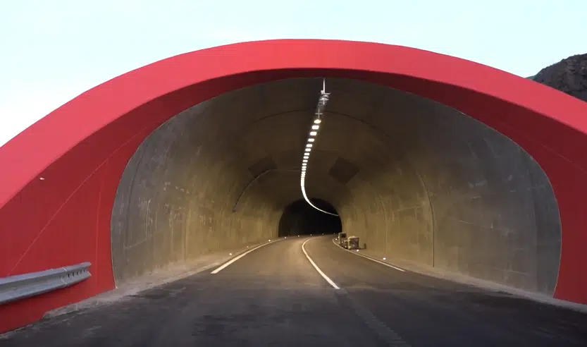 Vaðlaheiðargöng tunnel