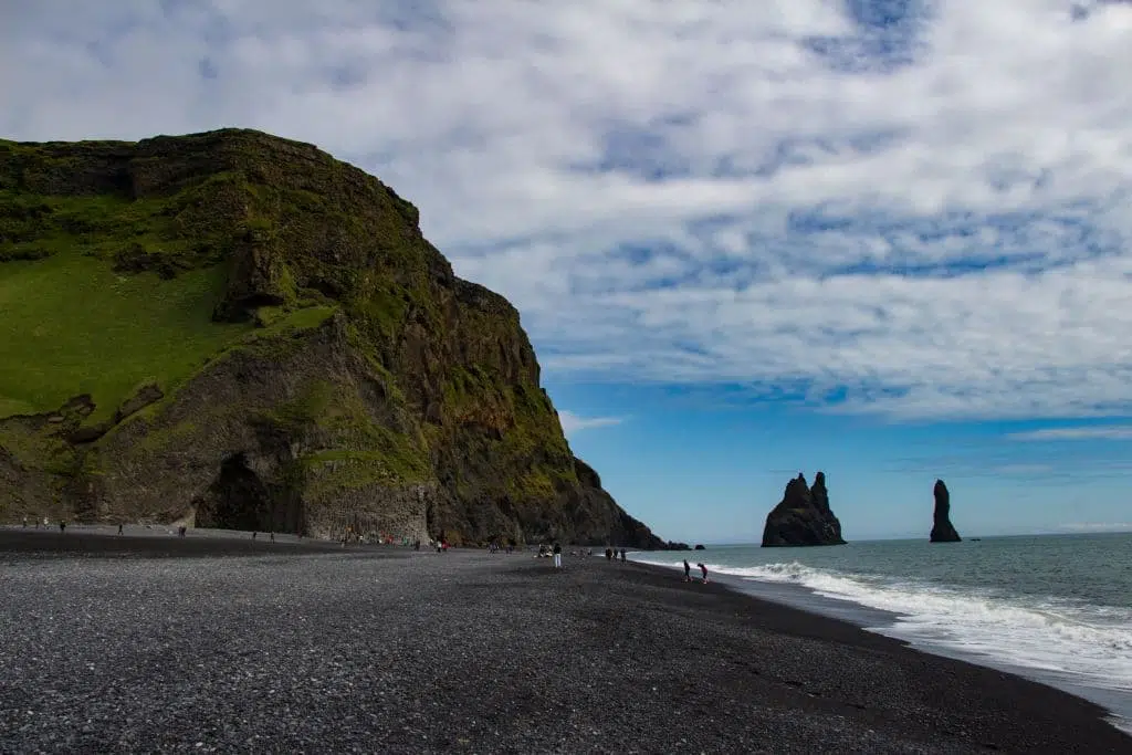Tourist Dies at Reynisfjara, Group Caught by Waves in the Same Spot the Next Day