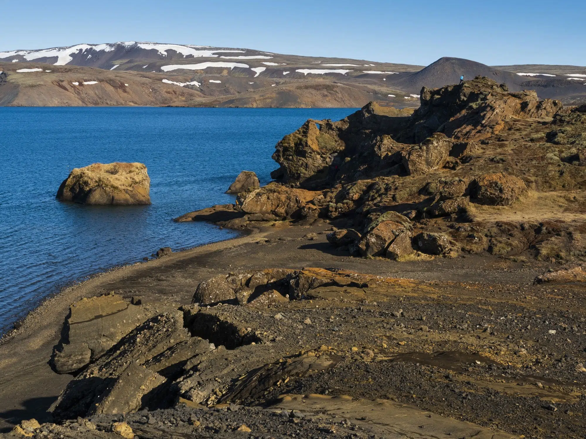 Southwest Iceland Experiences String of Earthquakes Overnight