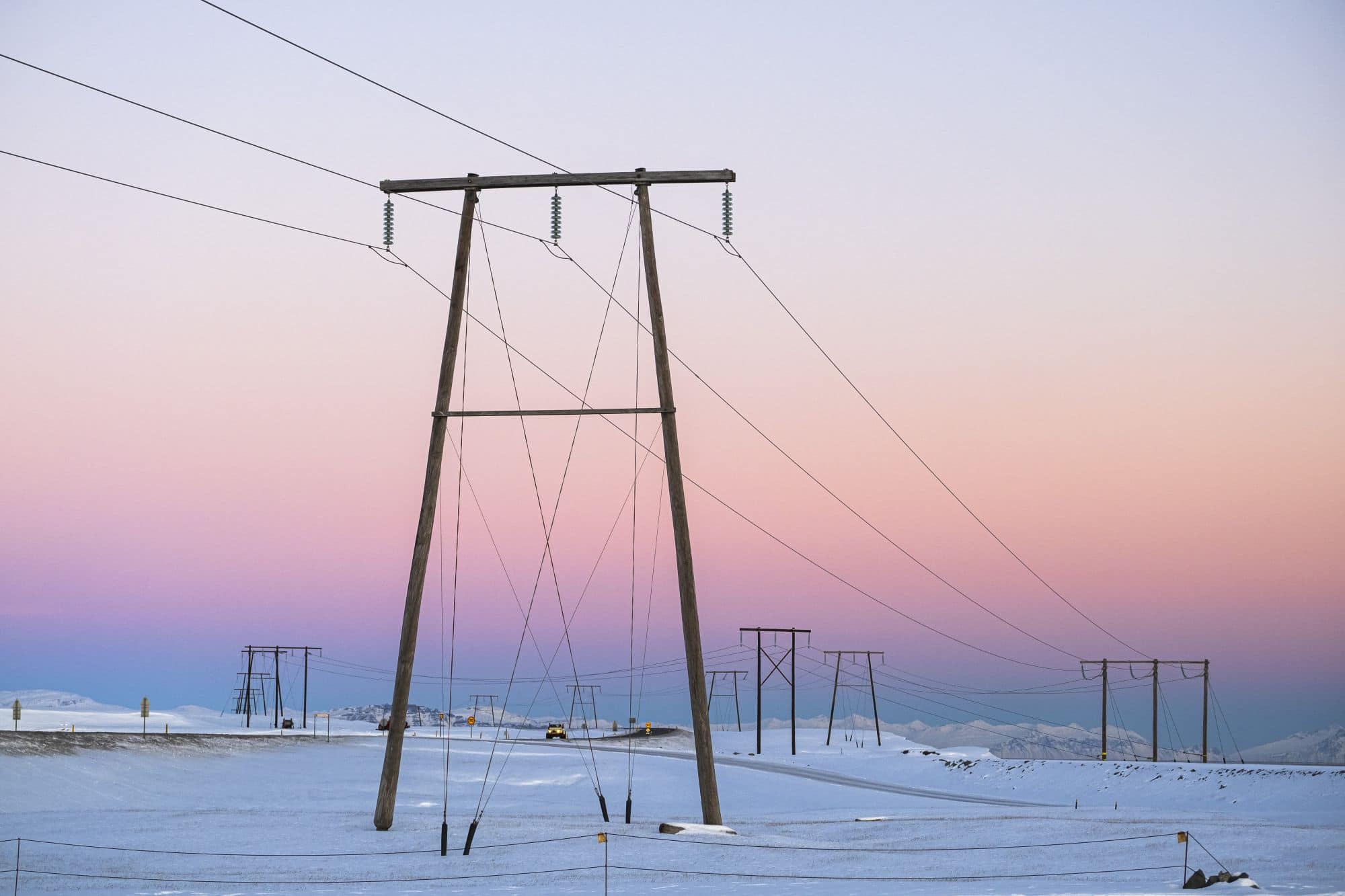 Electricity Shortage in Iceland Impacts Local Industry and Data Centres