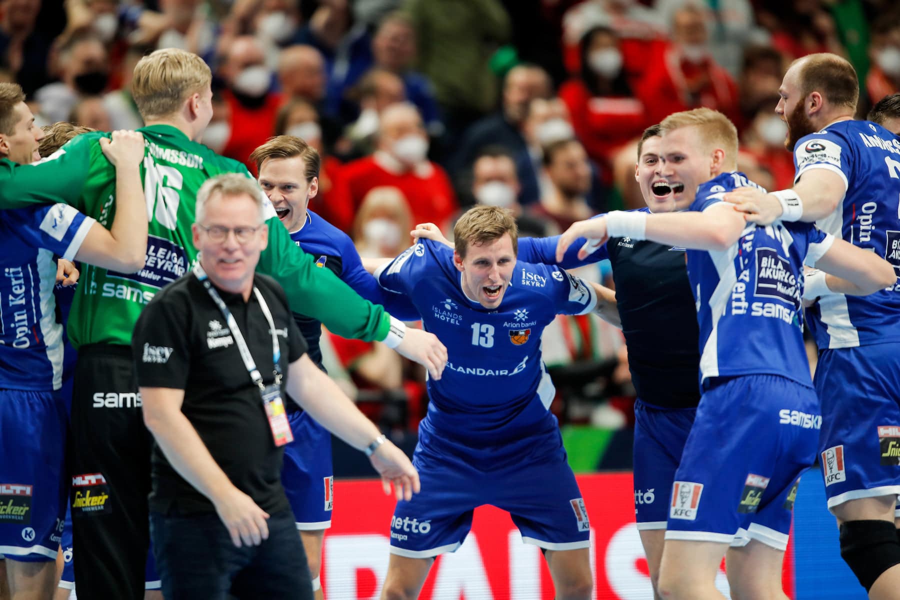 Iceland Proceeds to Main Round in 2022 Handball Championships