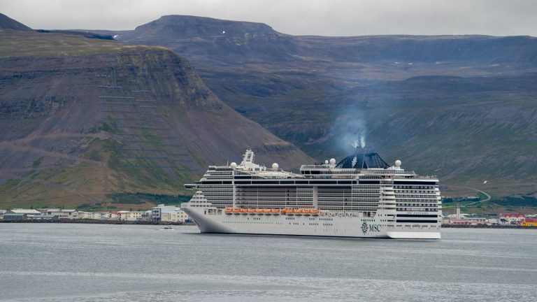 ísafjörður cruise ship