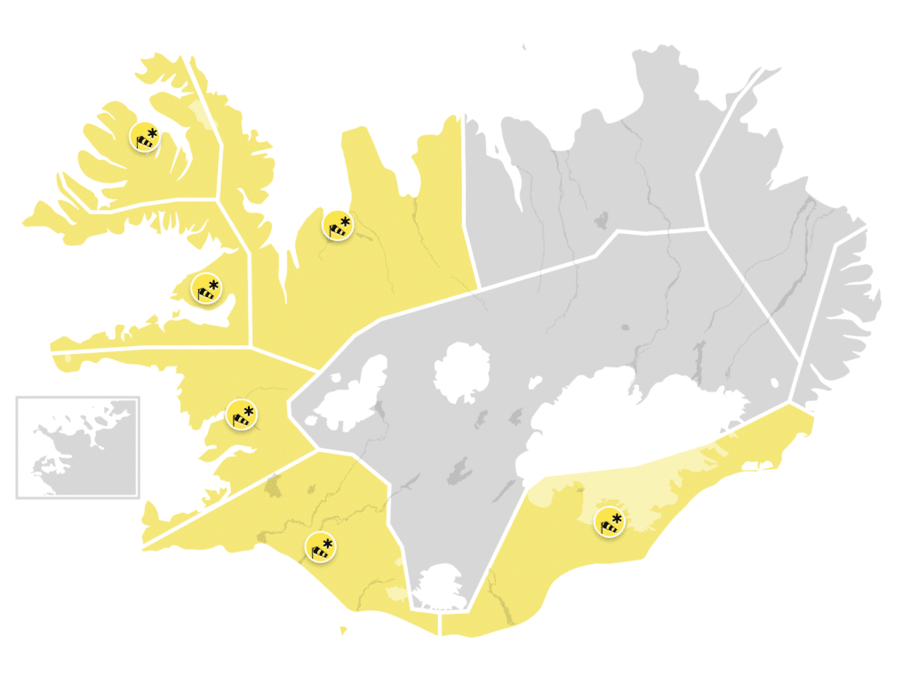 Screenshot of the weather alert map from the Icelandic MET Office, showing a yellow alert for wind.
